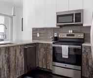 DeKalb Ave NE Apartment