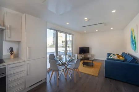 Ashford Apartments