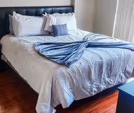 1 bedroom apartment at Furnished Cozy Unit in Mariner Bay