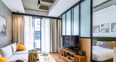 De France Serviced Apartment