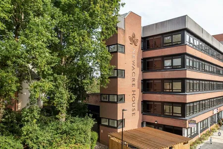 East Grinstead Apartments