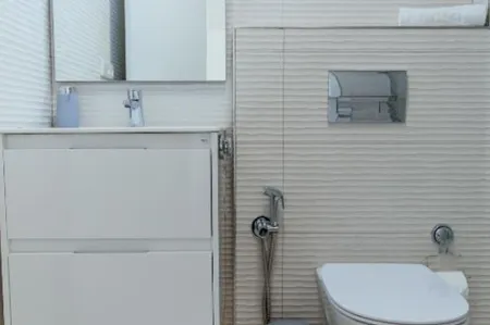 Avinguda Serviced Apartment