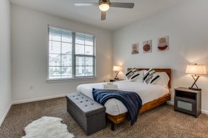 N Interstate Hwy Apartment