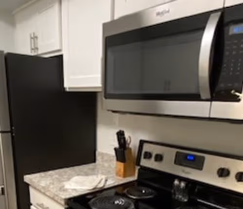 Laurel Valley Apartments