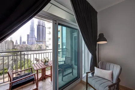 Spacious One Bedroom in Burj Views Tower