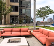 Washington Boulevard Apartment