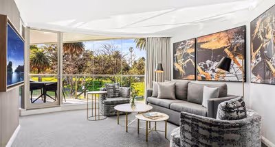 Seven Macquarie  St Serviced Apartment