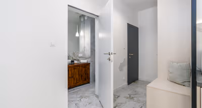 Irys Service Apartment