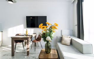 Irys Service Apartment