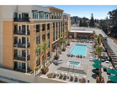 Foothill Blvd Apartment