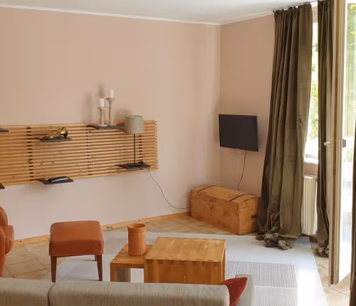 Friedrich Serviced Apartment