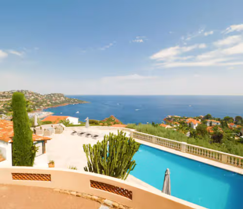 Martin Service Apartment