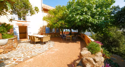 Martin Service Apartment