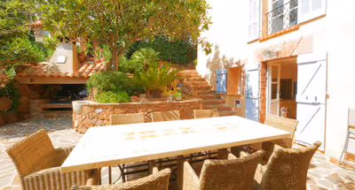 Martin Service Apartment