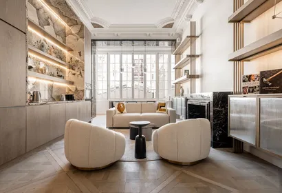 THE JOY OF LUXURY LIVING IN LOUVRE