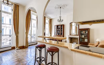 A Haven of Oasis in Louvre Palais Royal