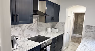 Stunning 3 BED 2 Bath House