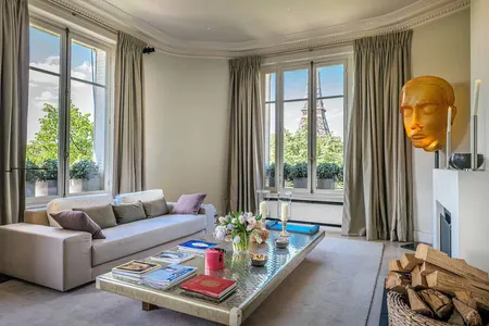 Luxury with Eiffel Tower Views & Chef Service