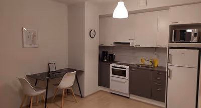 Studio Center Service Apartment
