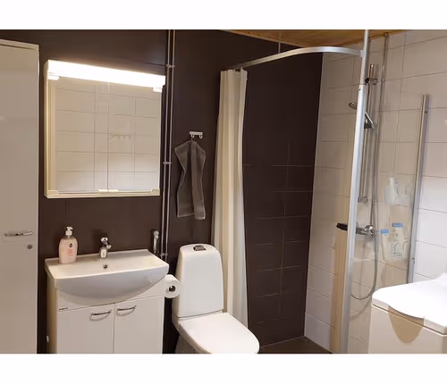 Studio Center Service Apartment