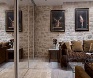 QUAI DE BOURBON- LIFE ON MAGICAL ILE ST LOUIS