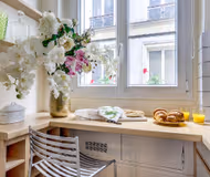 Historic Village Spirit of Rue Passy