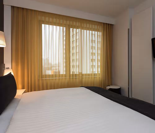 Hackescher Service Apartment