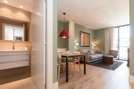 Sardenya Service Apartments
