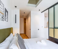 De France Serviced Apartment