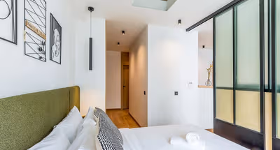 De France Serviced Apartment