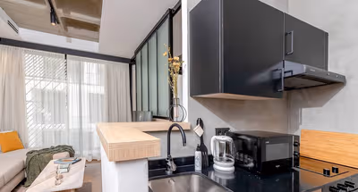 De France Serviced Apartment