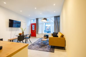 Lange  Service Apartment