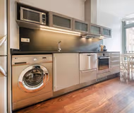 B 130 SERVICE APARTMENT