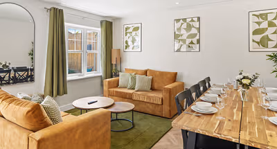 Large House, Contractors/Families, 2X Free Parking