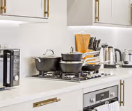 Large House, Contractors/Families, 2X Free Parking