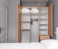 Rue Saint Ferdinand Serviced Apartment