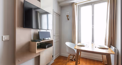Rue Saint Ferdinand Serviced Apartment