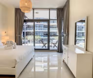Stunning Two Bedroom Apartment in Glitz 3