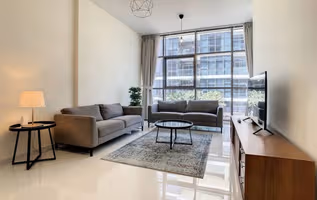 Stunning Two Bedroom Apartment in Glitz 3