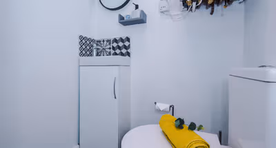 Pristine home with parking, ideal for contractors!