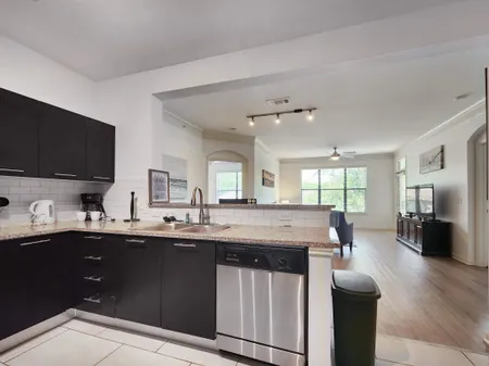 N Braeswood Blvd Apartment