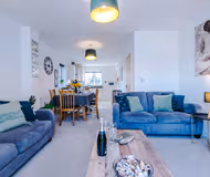 Modern 4-Bed Townhouse in Crewe | Ideal for Contractors | FREE Parking