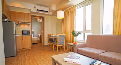 1 Bedroom Premier in Dela Costa