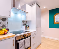 Stunning City Centre Home, Perfect For Couples!