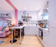 Stunning City Centre Home, Perfect For Couples!