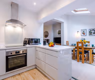 11 Beaconsfield Street