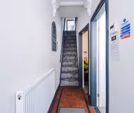 Spacious 4-Bed House in Crewe | 53 Degrees Property | Ideal for Contractors - Sleeps 8