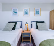 Stunning & Stylish apartment, City Centre, Sleep 6