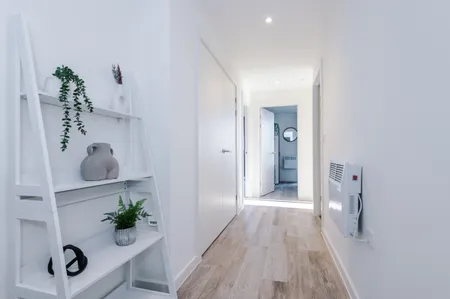 Stunning 2-Bed Flat, Amazing Location, Sleeps 4!