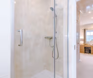 NEW! Incredible home, perfect for groups w/parking